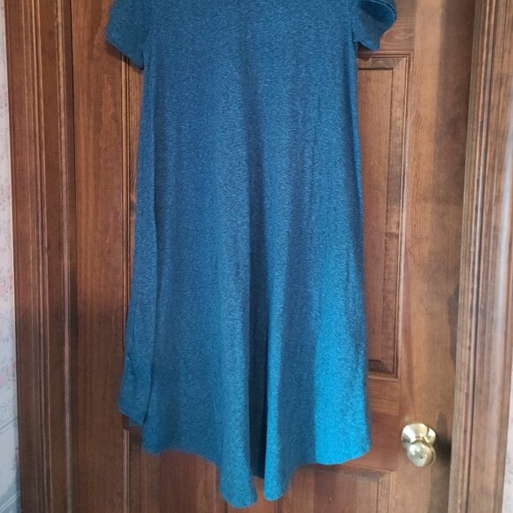 LULAROE HIGH LOWSHORT SLEEVE SIMPLY COMFORT PULLOVER W/ POCKET BLUE SHADE SIZE L - Picture 6 of 7